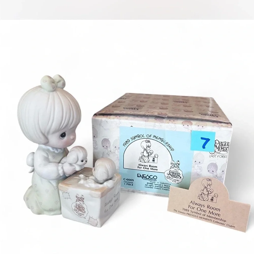 Precious Moments Figurine - ‘Always room for one more’